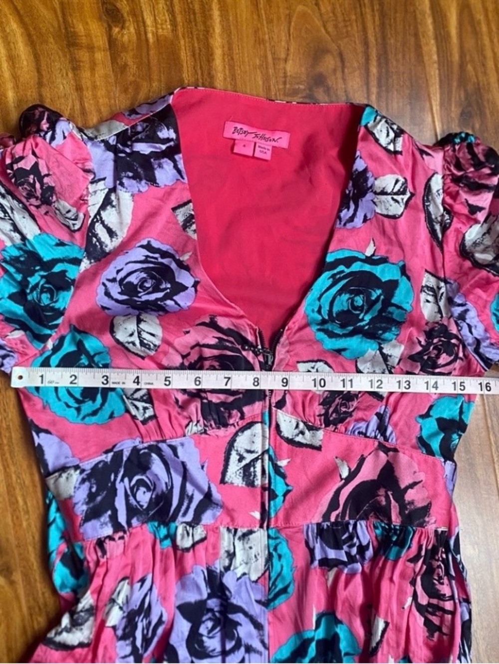 Betsey Johnson Women's Pink Rosette V Neck Short Sleeve Satin Mini Dress Size 4 - Picture 13 of 16